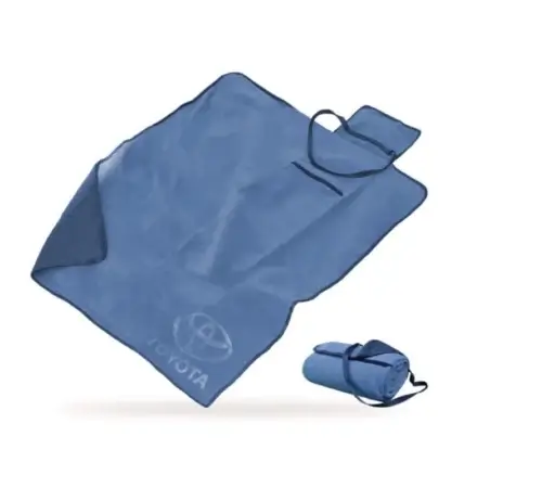 Fleece blanket with embossed logo with 3D effect